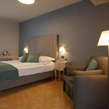 Hotel Milano 3*