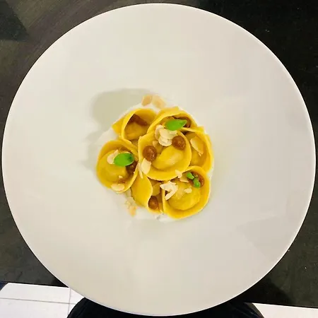 Milano Hotel 3*