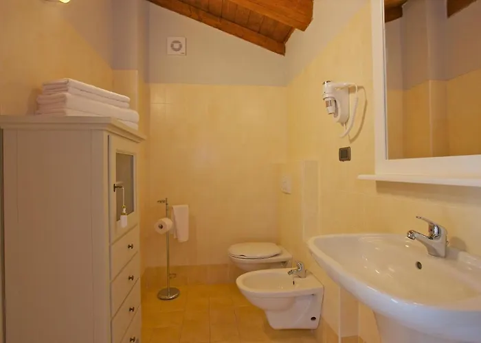 מלון Milano & 3*