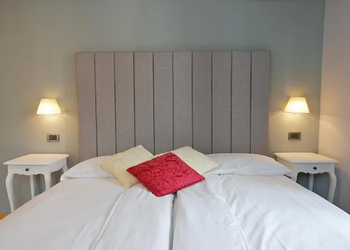 מלון Milano & 3*